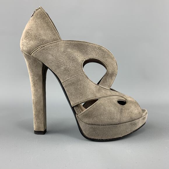 BOTTEGA VENETA Size 7 Grey Suede Patent Leather Piping Peep Toe Sandals - Picture 1 of 7